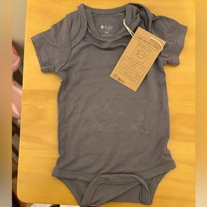 Newborn Kyte baby Onsie - charcoal NWT